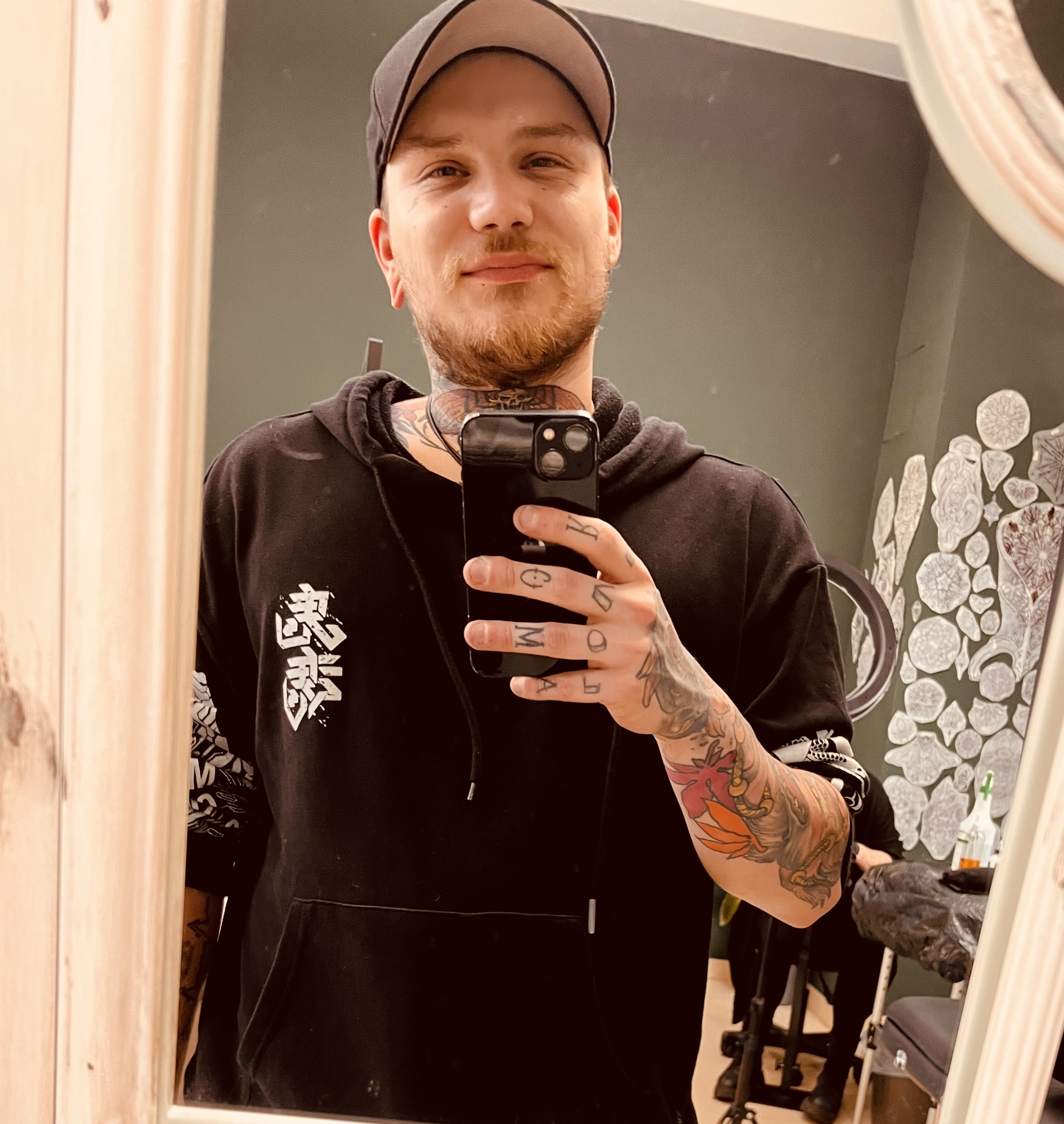 Timo Schledermann - Tattoo Artist